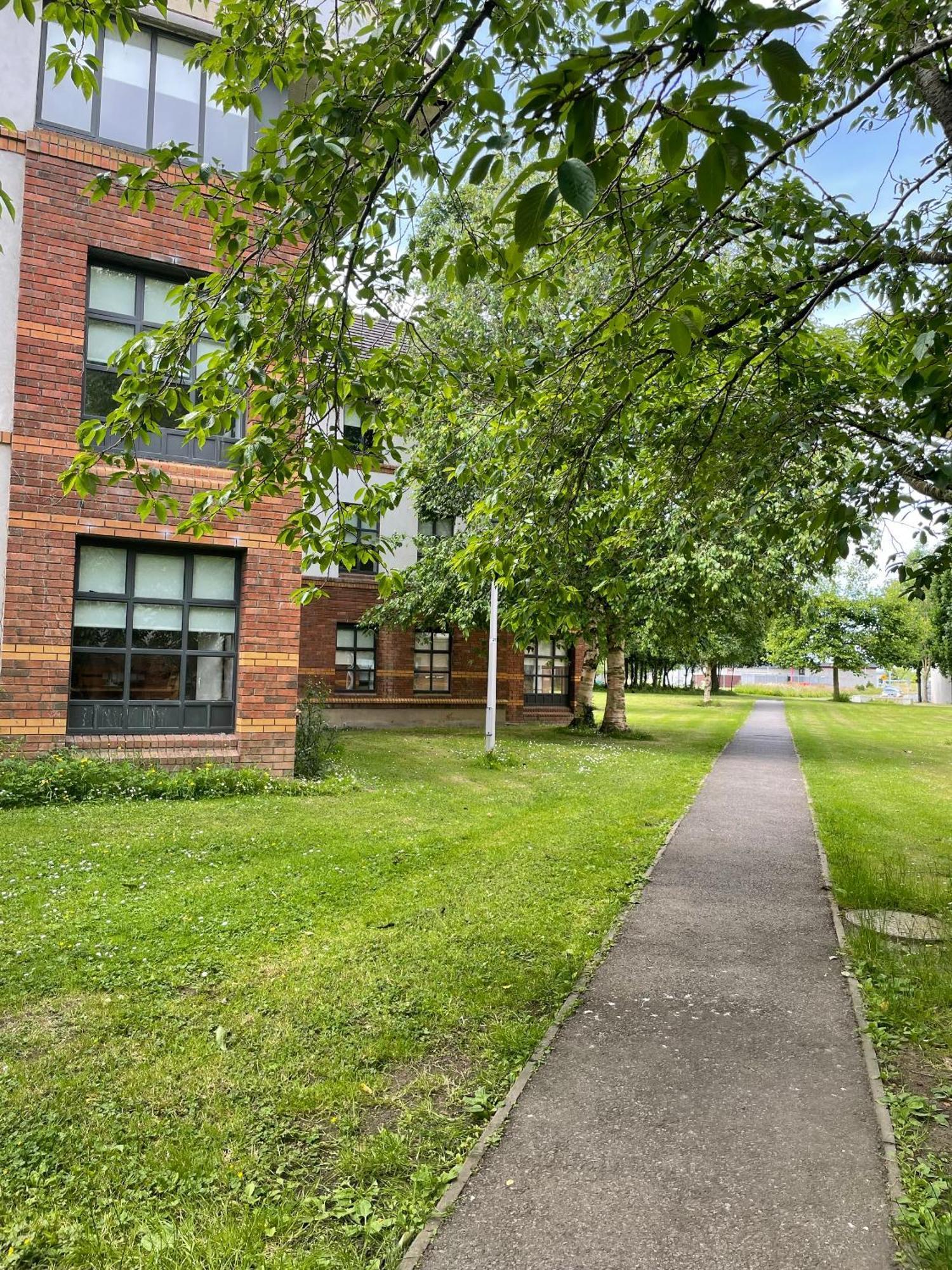 Maynooth Campus Apartments Extérieur photo